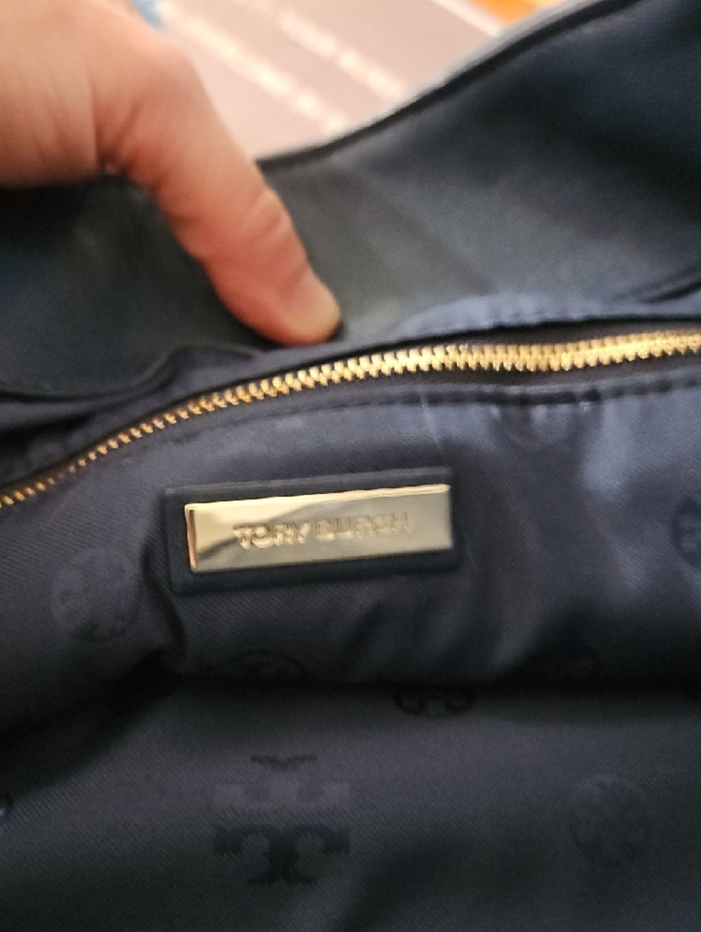 Tory Burch Quilted Navy Leather Chain-Handle Shoulder Bag - Picture 8 of 12